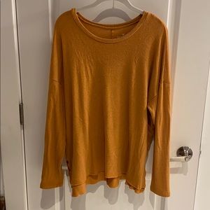 American eagle plush mustard sweater